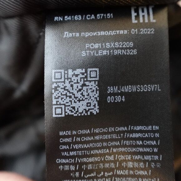 GUESS Men's Hooded Bomber Jacket Red Black Size Large Streetwear Lagenlook Fall - Picture 16 of 16